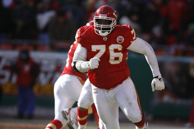 Kansas City Chiefs guard Branden Albert (76) during an NFL football game Sunday, Dec. 21, 2008, in Kansas City, Mo. (AP Photo/Ed Zurga)