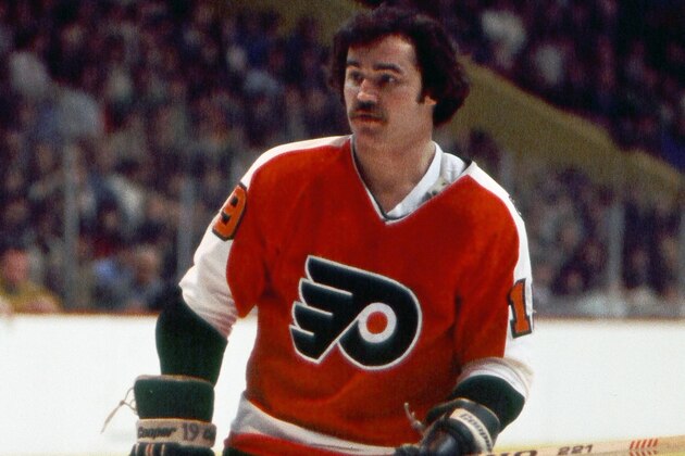 BOSTON, MA. - 1970's: Rick MacLeish #19 of the Philadelphia Flyers skates in game against the Boston Bruins at Boston Garden.  (Photo by Steve Babineau/NHLI via Getty Images)
