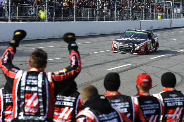 MARTINSVILLE, VA - MARCH 30:  Kurt Busch, driver of the