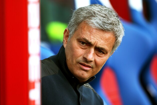 LONDON, ENGLAND - MARCH 29:  Jose Mourinho the Chelsea manager looks on prior to kickoff during the Barclays Premier League match between Crystal Palace and Chelsea at Selhurst Park on March 29, 2014 in London, England.  (Photo by Scott Heavey/Getty Images)