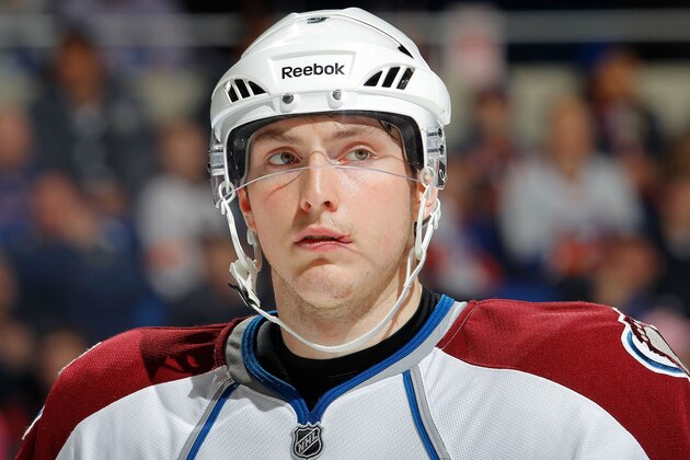 UNIONDALE, NY - FEBRUARY 08:  Matt Duchene #9 of the Colorado Avalanche in action against the New York Islanders on February 8, 2014 at Nassau Coliseum in Uniondale, New York. The Avalanche defeated the Islanders 5-2.  (Photo by Jim McIsaac/NHLI via Getty Images)