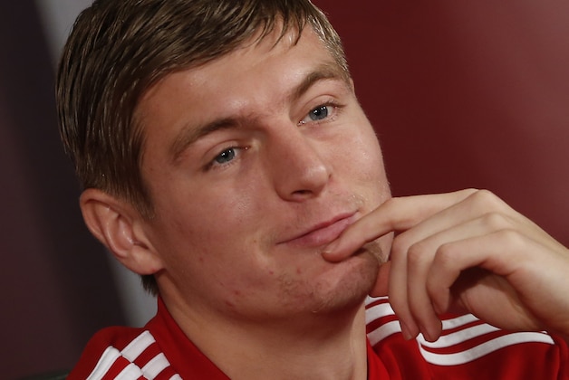 Bayern's Toni Kroos smiles during a news conference at the Club World Cup soccer tournament in Agadir, Morocco, Monday, Dec. 16, 2013. Bayern Munich will face Guangzhou Evergrande in the first semi final on Tuesday, Dec 17. (AP Photo/Matthias Schrader)