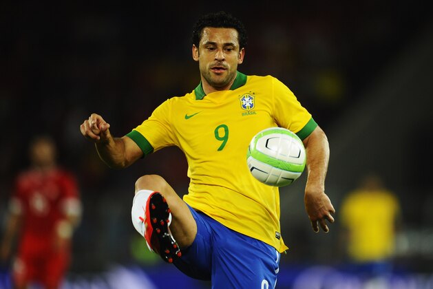 BASEL, SWITZERLAND - AUGUST 14: Fred of Brazil controles the ball during the international friendly match between Switzerland and Brazil at St. Jakob Stadium on August 14, 2013 in Basel, Switzerland.  (Photo by Daniel Kopatsch/Getty Images)