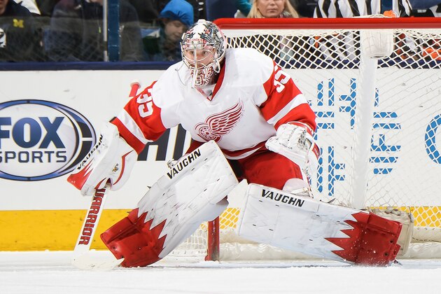 COLUMBUS, OH - MARCH 25:  Goaltender Jimmy Howard #35 of the Detroit Red Wings defends the net against the Columbus Blue Jackets on March 25, 2014 at Nationwide Arena in Columbus, Ohio.  (Photo by Jamie Sabau/NHLI via Getty Images)