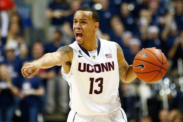 Connecticut's Ryan Boatright  looks to shoot a free throw during the first half of an NCAA college basketball game against South Florida, Wednesday, Feb. 12, 2014, in Hartford, Conn. (AP Photo/Jessica Hill)