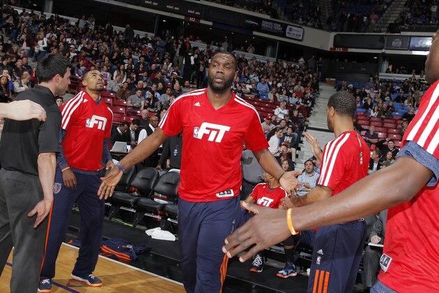 SACRAMENTO, CA - JANUARY 4: Al Jefferson #25 of the Charlotte Bobcats gets introduced into the starting lineup against the Sacramento Kings on January 4, 2014 at Sleep Train Arena in Sacramento, California. NOTE TO USER: User expressly acknowledges and agrees that, by downloading and or using this photograph, User is consenting to the terms and conditions of the Getty Images Agreement. Mandatory Copyright Notice: Copyright 2014 NBAE (Photo by Rocky Widner/NBAE via Getty Images)
