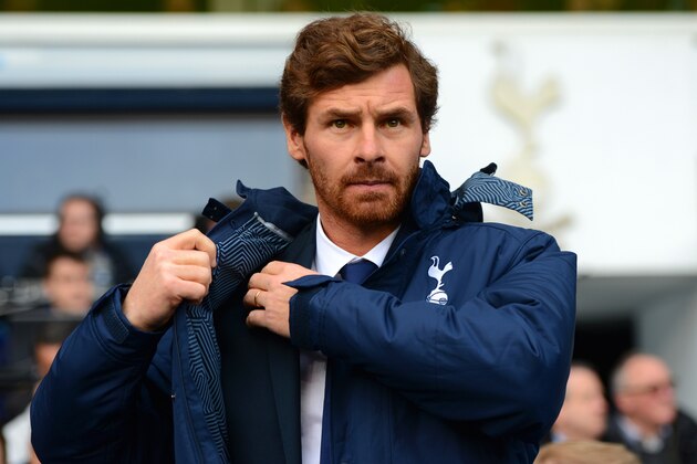 LONDON, ENGLAND - DECEMBER 01: Andre Villas-Boas manager of Tottenham Hotspur adjusts his coat during the Barclays Premier League Match between Tottenham Hotspur and Manchester United at White Hart Lane on December 1, 2013 in London, England. (Photo by Michael Regan/Getty Images) LONDON, ENGLAND - DECEMBER 01: Andre Villas-Boas manager of Tottenham Hotspur adjusts his coat during the Barclays Premier League Match between Tottenham Hotspur and Manchester United at White Hart Lane on December 1, 2013 in London, England. (Photo by Michael Regan/Getty Images)
