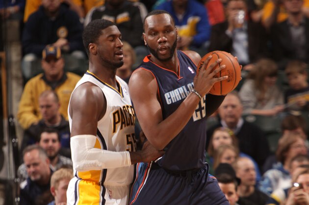 INDIANAPOLIS - DECEMBER 13: Al Jefferson #25 of the Charlotte Bobcats controls the ball against Roy Hibbert #55 of the Indiana Pacers at Bankers Life Fieldhouse on December 13, 2013 in Indianapolis, Indiana. NOTE TO USER: User expressly acknowledges and agrees that, by downloading and or using this Photograph, user is consenting to the terms and condition of the Getty Images License Agreement. Mandatory Copyright Notice: 2013 NBAE (Photo by Ron Hoskins/NBAE via Getty Images) INDIANAPOLIS - DECEMBER 13: Al Jefferson #25 of the Charlotte Bobcats controls the ball against Roy Hibbert #55 of the Indiana Pacers at Bankers Life Fieldhouse on December 13, 2013 in Indianapolis, Indiana. NOTE TO USER: User expressly acknowledges and agrees that, by downloading and or using this Photograph, user is consenting to the terms and condition of the Getty Images License Agreement. Mandatory Copyright Notice: 2013 NBAE (Photo by Ron Hoskins/NBAE via Getty Images)