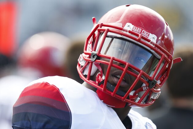 Arizona running back Ka'Deem Carey (25) looks into the stands during the second half of the AdvoCare V100 Bowl NCAA college football game against Boston College, Tuesday, Dec. 31, 2013, at Independence Stadium in Shreveport, La. Arizona won 42-19  (AP Photo/Rogelio V. Solis)