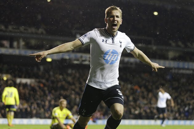 Tottenham's Harry Kane celebrates scoring a goal during the English Premier League soccer match between Tottenham Hotspur and Sunderland at White Hart Lane stadium in London, Monday, April 7, 2014. (AP Photo/Kirsty Wigglesworth)