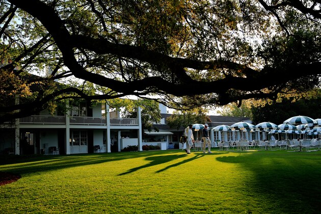 AUGUSTA, GA - APRIL 09:  Brandt Snedeker of the United States walks to the course with his caddie during a practice round prior to the start of the 2014 Masters Tournament at Augusta National Golf Club on April 9, 2014 in Augusta, Georgia.  (Photo by Rob Carr/Getty Images)