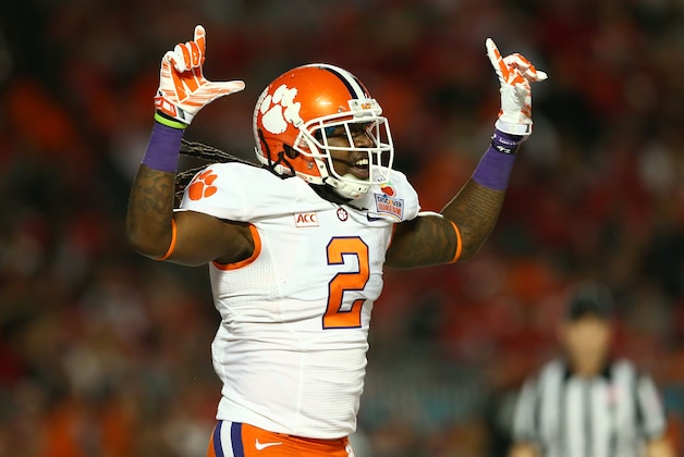 MIAMI GARDENS, FL - JANUARY 03:  Sammy Watkins #2 of the Clemson Tigers celebrates a touchdown in the first quarter against the Ohio State Buckeyes during the Discover Orange Bowl at Sun Life Stadium on January 3, 2014 in Miami Gardens, Florida.  (Photo by Streeter Lecka/Getty Images)
