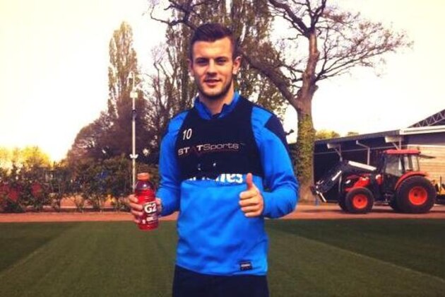 LONDON, ENGLAND - MARCH 05:  Jack Wilshere of England reacts after failing to score during the International Friendly match between England and Denmark at Wembley Stadium on March 5, 2014 in London, England.  (Photo by Richard Heathcote/Getty Images)