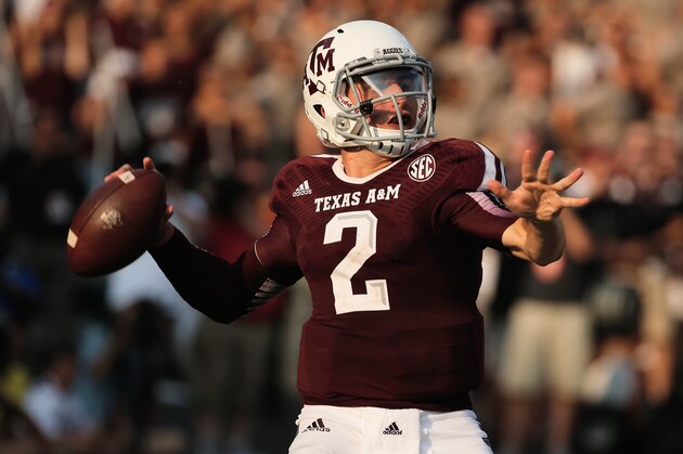 COLLEGE STATION, TX - SEPTEMBER 14:  Johnny Manziel #2 of Texas A&M Aggies drops back to pass during the game against the Alabama Crimson Tide at Kyle Field on September 14, 2013 in College Station, Texas.  (Photo by Scott Halleran/Getty Images)