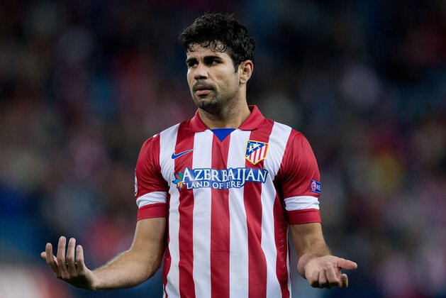 MADRID, SPAIN - NOVEMBER 06:  Diego Costa of Atletico de Madrid reacts as he fail to score during the UEFA Champions League group G between Club Atletico de Madrid and FK Austria Wien at Vicente Calderon Stadium on November 6, 2013 in Madrid, Spain.  (Photo by Gonzalo Arroyo Moreno/Getty Images)