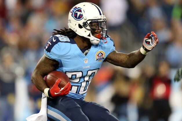 NASHVILLE, TN - DECEMBER 17:  Running back Chris Johnson #28 of the Tennessee Titans runs with the ball against the New York Jets at LP Field on December 17, 2012 in Nashville, Tennessee.  (Photo by Andy Lyons/Getty Images)