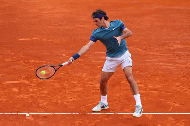 MONTE-CARLO, MONACO - APRIL 16:  Roger Federer of Switzerland in action against Radek Stepanek of Czech Republic during day four of the ATP Monte Carlo Rolex Masters Tennis at Monte-Carlo Sporting Club on April 16, 2014 in Monte-Carlo, Monaco.  (Photo by Julian Finney/Getty Images)