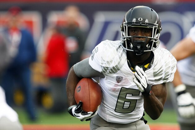 Oregon running back De'Anthony Thomas (6) during the first half of an NCAA football game against Arizona, Saturday, Nov. 23, 2013, in Tucson, Ariz. (AP Photo/Rick Scuteri)