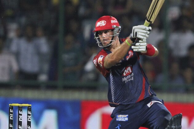 Delhi Daredevils' Kevin Pietersen bats during an Indian Premier League (IPL) cricket match against Deccan Chargers in New Delhi, India, Thursday, April 19, 2012. (AP Photo)