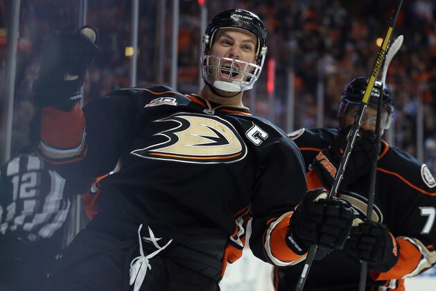 ANAHEIM, CA - APRIL 18:  Ryan Getzlaf #15 of the Anaheim Ducks celebrates his first period goal against the Dallas Stars in Game Two of the First Round of the 2014 NHL Stanley Cup Playoffs at Honda Center on April 18, 2014 in Anaheim, California.  (Photo by Jeff Gross/Getty Images)