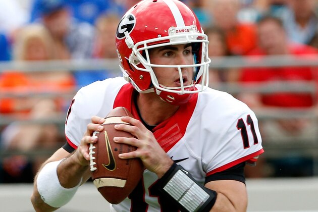 JACKSONVILLE, FL - NOVEMBER 02:  Aaron Murray #11 of the Georgia Bulldogs attempts a pass during the game against the Florida Gators at EverBank Field on November 2, 2013 in Jacksonville, Florida.  (Photo by Sam Greenwood/Getty Images)