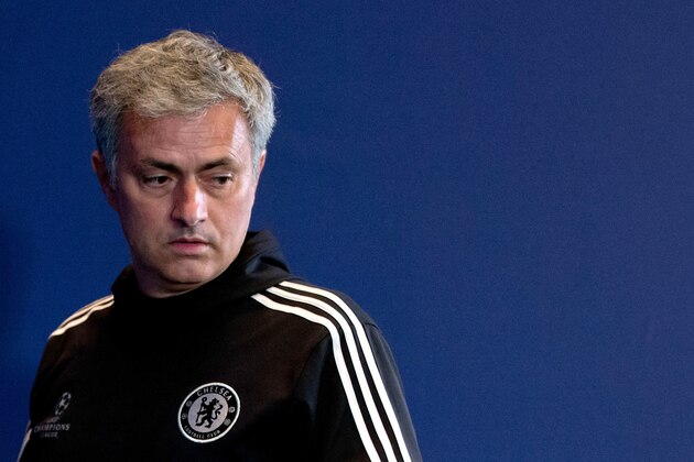 MADRID, SPAIN - APRIL 21:  Jose Mourinho of Chelsea FC arrives to the press conference the day before the UEFA Champions League Semifinal first leg match between Club Atletico de Madrid and Chelsea FC at Vicente Calderon Stadium on April 21, 2014 in Madrid, Spain.  (Photo by Gonzalo Arroyo Moreno/Getty Images)