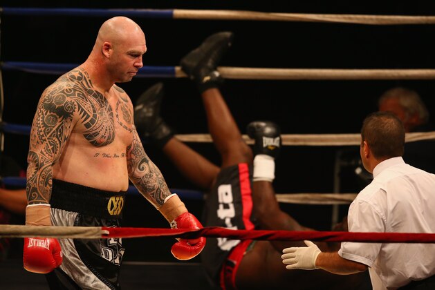 MELBOURNE, AUSTRALIA - APRIL 28:  Lucas Browne of Australia looks on as James Toney of the USA falls onto the canvas during the WBC Super Heavyweight bout between Lucas Browne and James Toney at the Melbourne Convention and Exhibition Centre on April 28, 2013 in Melbourne, Australia.  (Photo by Robert Cianflone/Getty Images)
