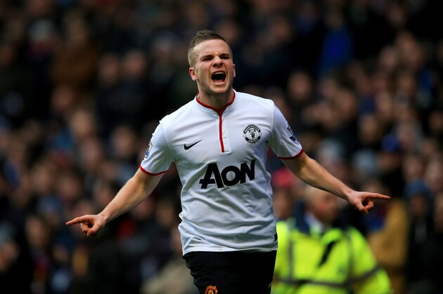 BIRMINGHAM, ENGLAND - DECEMBER 15:  Tom Cleverley of Manchester United celebrates as he scores their thrid goal during the Barclays Premier League match between Aston Villa and Manchester United at Villa Park on December 15, 2013 in Birmingham, England.  (Photo by Richard Heathcote/Getty Images)