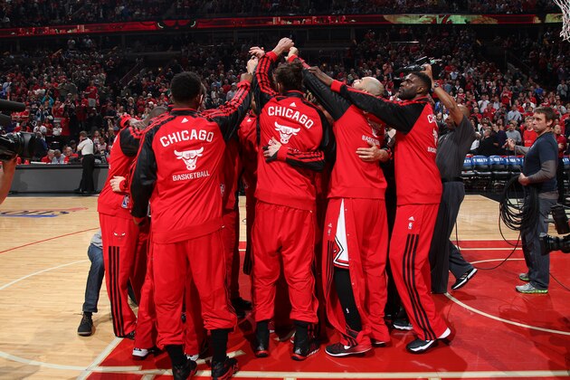 CHICAGO, IL - APRIL 22: The Chicago Bulls huddle prior to the start of Game 2 of the Eastern Conference Quarterfinals against the Washington Wizards on April 22, 2014 at the United Center in Chicago, Illinois. NOTE TO USER: User expressly acknowledges and agrees that, by downloading and/or using this photograph, user is consenting to the terms and conditions of the Getty Images License Agreement.  Mandatory Copyright Notice: Copyright 2014 NBAE (Photo by Gary Dineen/NBAE via Getty Images)