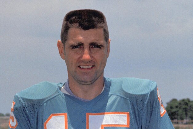 FILE - This is a 1972 file photo showing Miami Dolphins quarterback Earl Morrall. Morrall, an NFL quarterback for 21 years who started nine games during the Miami Dolphins' perfect season in 1972, has died at age 79. The Dolphins confirmed Morrall's death Friday, April 25, 2014.  (AP Photo/File)