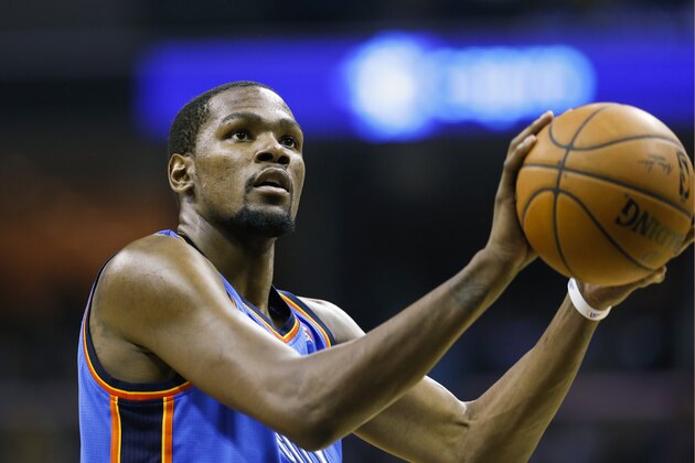 Oklahoma City Thunder forward Kevin Durant shoots a free throw in the second half of Game 3 of an opening-round NBA basketball playoff series against the Memphis Grizzlies Thursday, April 24, 2014, in Memphis, Tenn. The Grizzlies won 98-95 in overtime. (AP Photo/Mark Humphrey)