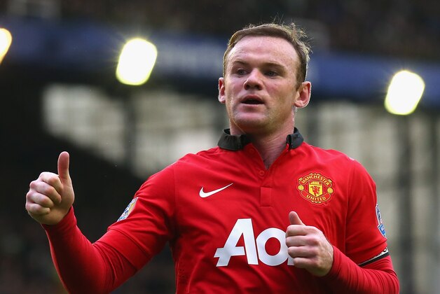 LIVERPOOL, ENGLAND - APRIL 20:  Wayne Rooney of Manchester United gives a thumbs up during the Barclays Premier League match between Everton and Manchester United at Goodison Park on April 20, 2014 in Liverpool, England.  (Photo by Alex Livesey/Getty Images)