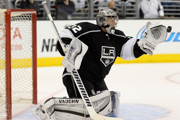 LOS ANGELES, CA - APRIL 22:  Jonathan Quick #32 of the Los Angeles Kings makes a glove save during the first period against the San Jose Sharks  in Game Three of the First Round of the 2014 NHL Stanley Cup Playoffs at Staples Center on April 22, 2014 in Los Angeles, California.  (Photo by Harry How/Getty Images)