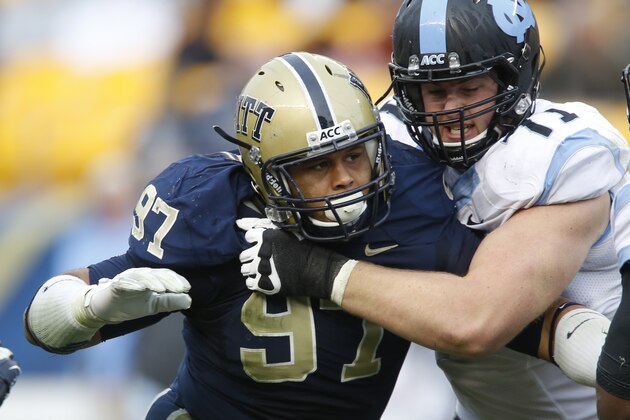 Pittsburgh defensive lineman Aaron Donald (97) in action in an NCAA football game between Pittsburgh and North Carolina, Saturday, Nov. 16, 2013 in Pittsburgh. (AP Photo/Keith Srakocic)