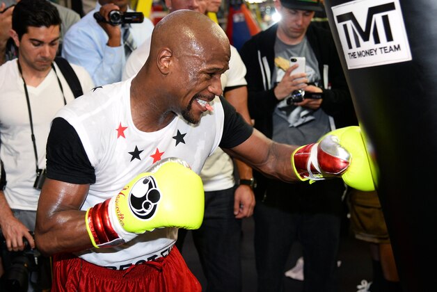 LAS VEGAS, NV - APRIL 22: Boxer Floyd Mayweather Jr. works out at the Mayweather Boxing Club on April 22, 2014 in Las Vegas, Nevada. Mayweather will face Marcos Maidana in a 12-round world championship unification bout in Las Vegas on May 3. (Photo by Ethan Miller/Getty Images) LAS VEGAS, NV - APRIL 22: Boxer Floyd Mayweather Jr. works out at the Mayweather Boxing Club on April 22, 2014 in Las Vegas, Nevada. Mayweather will face Marcos Maidana in a 12-round world championship unification bout in Las Vegas on May 3. (Photo by Ethan Miller/Getty Images)