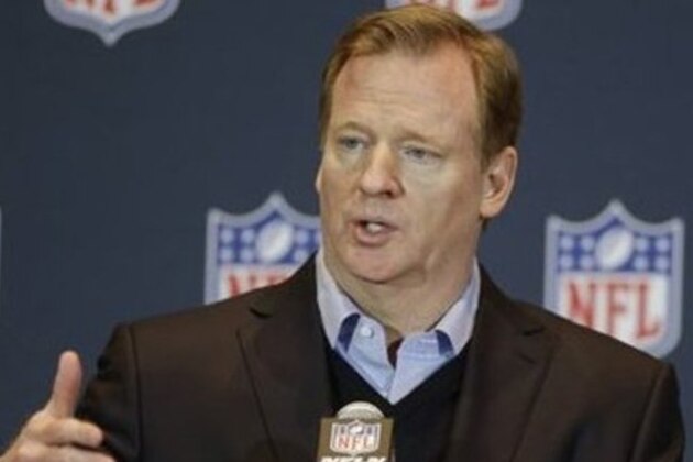 NFL Commissioner Roger Goodell answers questions during a news conference at the NFL football annual meeting in Orlando, Fla., Wednesday, March 26, 2014. (AP Photo/John Raoux)