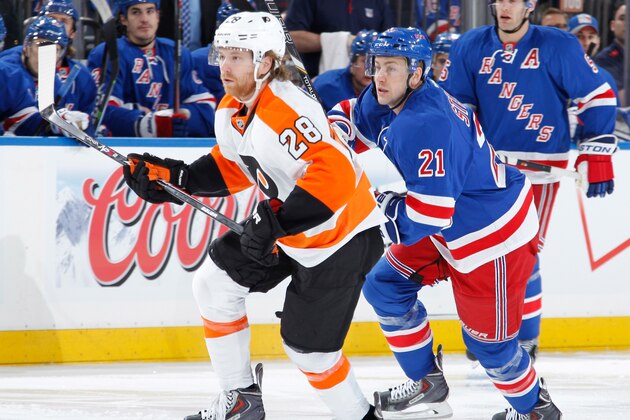 NEW YORK, NY - APRIL 17:  Claude Giroux #28 of the Philadelphia Flyers skates against Derek Stepan #21 of the New York Rangers in Game One of the First Round of the 2014 Stanley Cup Playoffs at Madison Square Garden on April 17, 2014 in New York City. The New York Rangers won 4-1. (Photo by Scott Levy/NHLI via Getty Images)