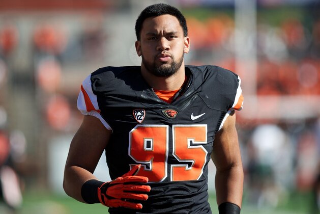 Sep 7, 2013; Corvallis, OR, USA; Oregon State Beavers defensive end Scott Crichton (95) before the game against the Hawaii Warriors at Reser Stadium. Mandatory Credit: Scott Olmos-USA TODAY Sports
