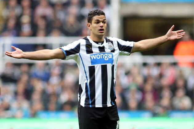 NEWCASTLE UPON TYNE, UNITED KINGDOM - OCTOBER 19: Hatem Ben Arfa of Newcastle United reacts during the Barclays Premier League game between Newcastle United and Liverpool at St James' Park on October 19, 2013 in Newcastle upon Tyne, England.  (Photo by Ian Horrocks/Getty Images)