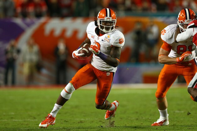 MIAMI GARDENS, FL - JANUARY 03: Sammy Watkins #2 of the Clemson Tigers runs with the ball in the first half against the Ohio State Buckeyes during the Discover Orange Bowl at Sun Life Stadium on January 3, 2014 in Miami Gardens, Florida.  (Photo by Streeter Lecka/Getty Images)