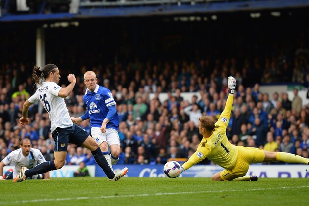 LIVERPOOL, ENGLAND - MAY 03:  Joe Hart of Manchester City saves the attempt on goal of Steven Naismith of Everton during the Barclays Premier League match between Everton and Manchester City at Goodison Park on May 3, 2014 in Liverpool, England.  (Photo by Laurence Griffiths/Getty Images)