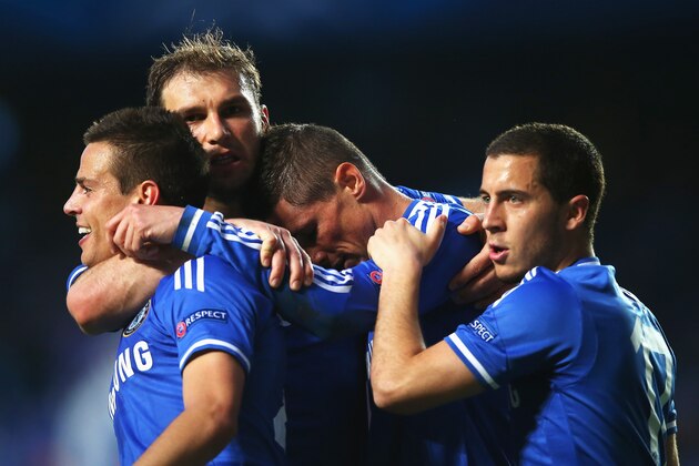 LONDON, ENGLAND - APRIL 30:  Fernando Torres of Chelsea reacts with team mates after scoring the opening goal during the UEFA Champions League semi-final second leg match between Chelsea and Club Atletico de Madrid at Stamford Bridge on April 30, 2014 in London, England.  (Photo by Clive Rose/Getty Images)