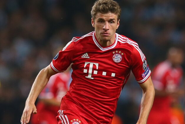 MANCHESTER, ENGLAND - OCTOBER 02:  Thomas Muller of Muenchen in action during the UEFA Champions League Group D match between Manchester City and FC Bayern Muenchen at Etihad Stadium on October 2, 2013 in Manchester, England.  (Photo by Julian Finney/Getty Images)