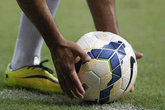 SALVADOR, BAHIA , BRAZIL - MAY 4:  Detail of the ball during the  match between Bahia and Botafogo as part of Brasileirao Series A 2014 at Arena Fonte Nova on May 4, 2014  in Salvador, Bahia, Brazil. (Photo by Felipe Oliveira/Getty Images)