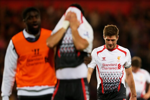 LONDON, ENGLAND - MAY 05:  A dejected Steven Gerrard of Liverpool walks off the pitch following his team's 3-3 draw during the Barclays Premier League match between Crystal Palace and Liverpool at Selhurst Park on May 5, 2014 in London, England.  (Photo by Clive Rose/Getty Images)