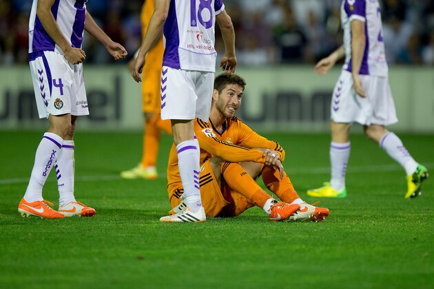 VALLADOLID, SPAIN - MAY 07: Sergio Ramos of Real Madrid CF reacts after failing to score during the La Liga match between Real Valladolid CF and Real Madrid CF at Estadio Jose Zorilla on May 7, 2014 in Valladolid, Spain.  (Photo by Gonzalo Arroyo Moreno/Getty Images)