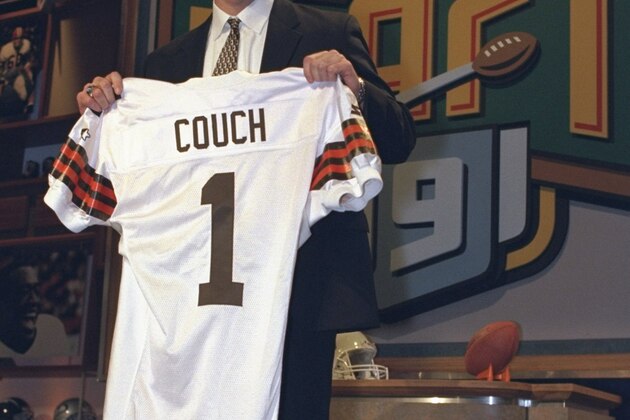 17 Apr 1999:  Tim Couch #1 Pick holds up his jersey during the NFL Draft at the Madison Square Garden in New York, New York. Mandatory Credit: Ezra O. Shaw  /Allsport