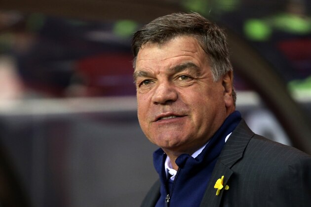 SUNDERLAND, ENGLAND - MARCH 31:  Sam Allardyce the West Ham manager looks on during the Barclays Premier League match between Sunderland and West Ham United at the Stadium of Light on March 31, 2014 in Sunderland, England.  (Photo by Jan Kruger/Getty Images)