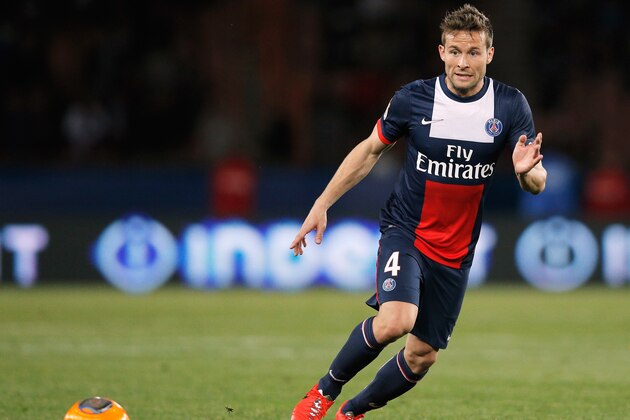 PARIS, FRANCE - MAY 07:  Yohan Cabaye of PSG in action during the Ligue 1 match between Paris Saint-Germain FC and Stade Rennais FC at Parc des Princes on May 7, 2014 in Paris, France.  (Photo by Dean Mouhtaropoulos/Getty Images)