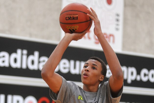 TREVISO, ITALY - JUNE 10:  Dante Exum practices during adidas Eurocamp day three at La Ghirada sports center on June 10, 2013 in Treviso, Italy.  (Photo by Roberto Serra/Iguana Press/Getty Images)
